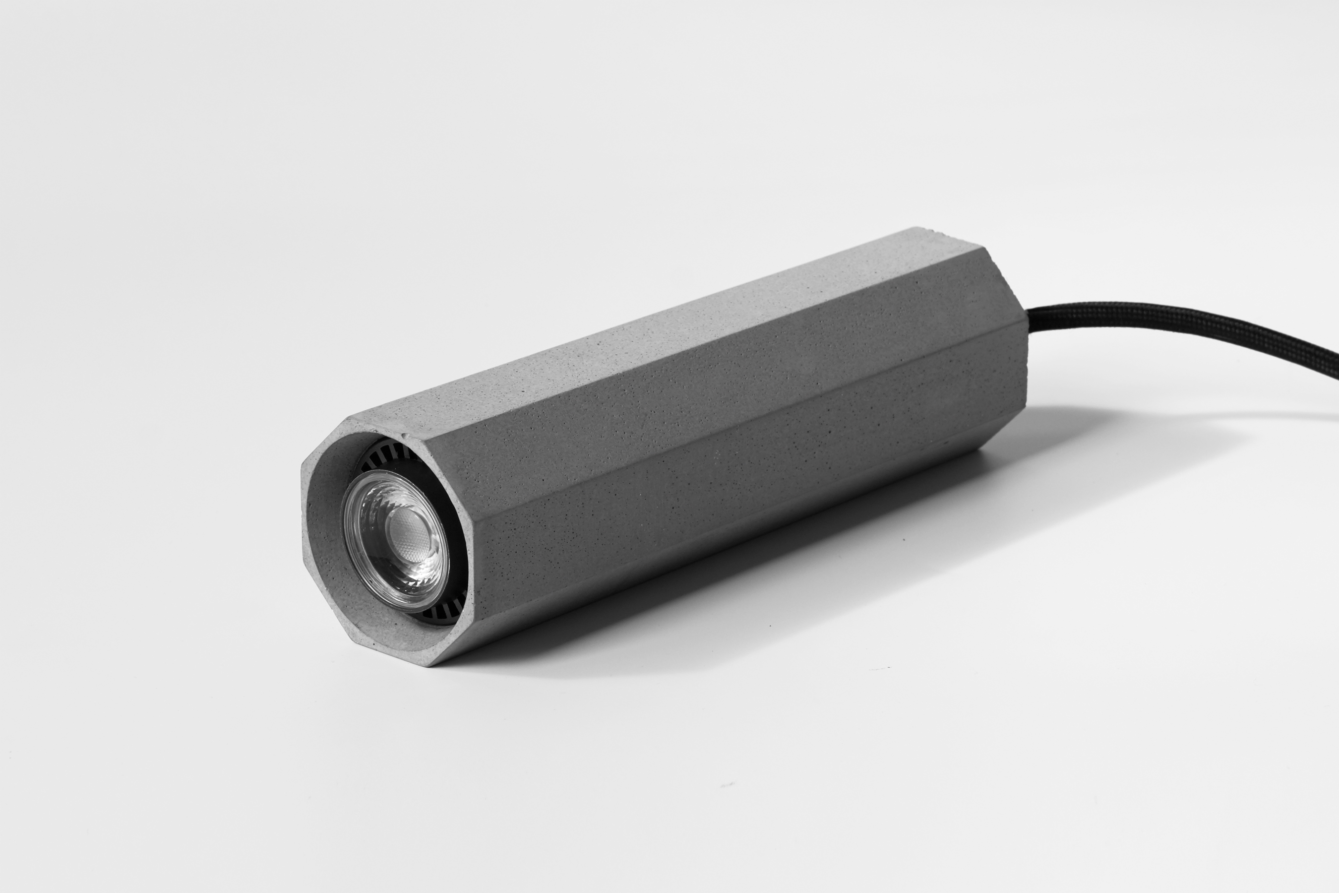 开云（中国） - 灯饰|吊灯|办公家具|设计师家具|吊灯-柱