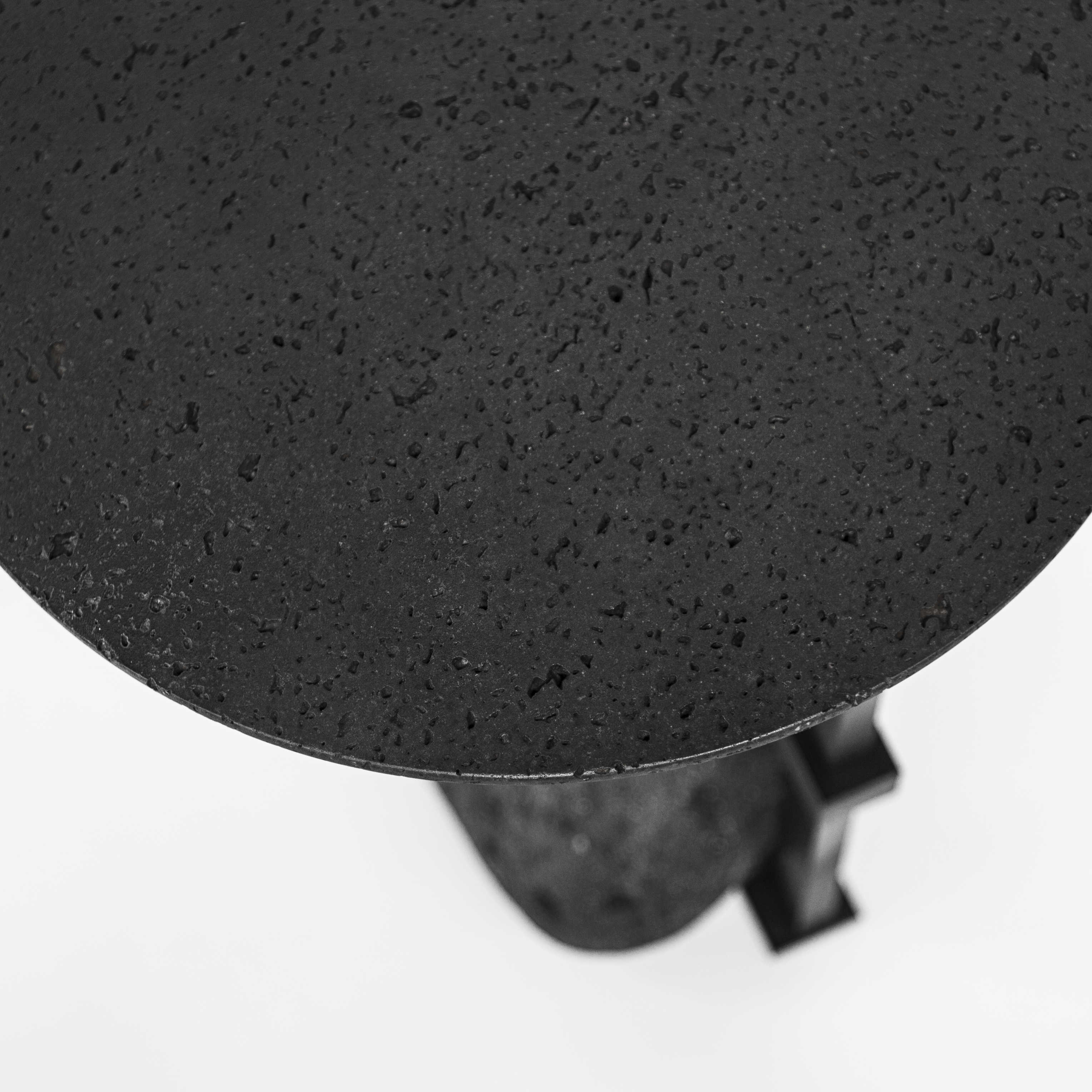 开云（中国） - 桌几|茶几/边几|办公家具|设计师家具|边几-F