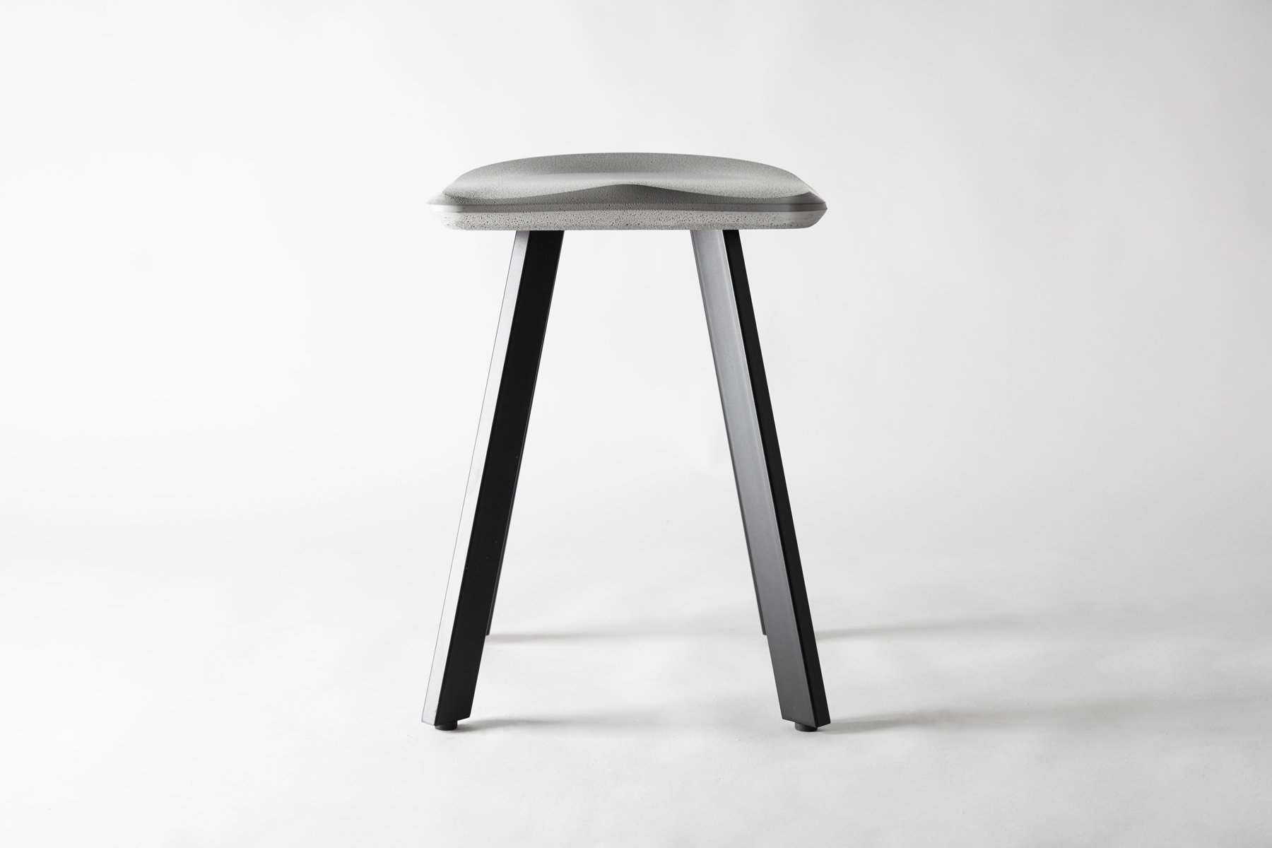 开云（中国） - 坐具|吧椅/凳子|办公家具|设计师家具|矮凳-A