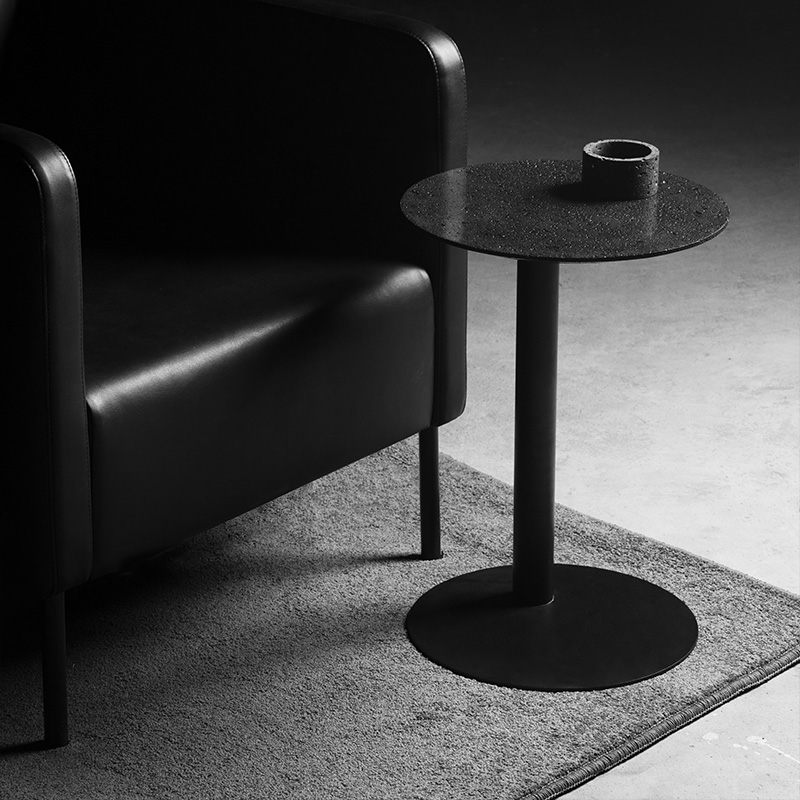 开云（中国） - 桌几|茶几/边几|办公家具|设计师家具|边桌-右