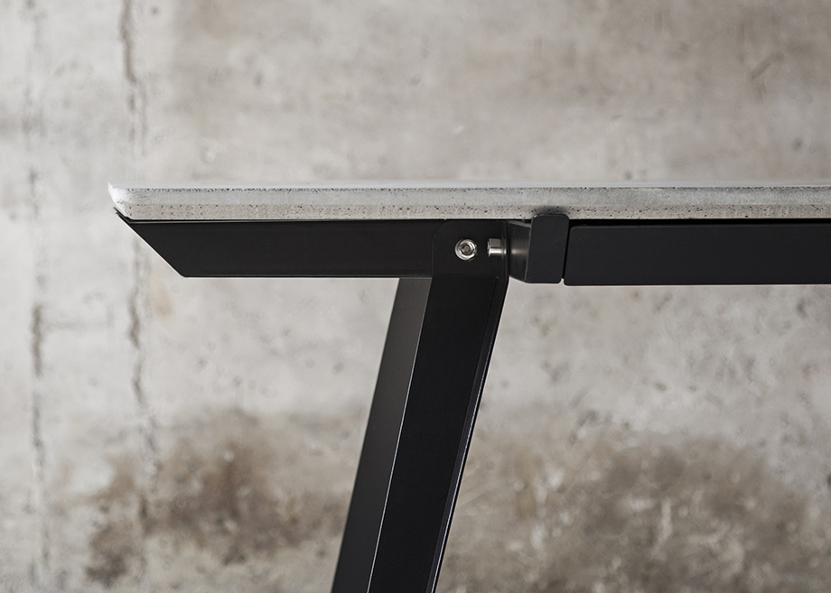 开云（中国） - 桌几|办公桌|办公家具|设计师家具|带抽屉长桌-申