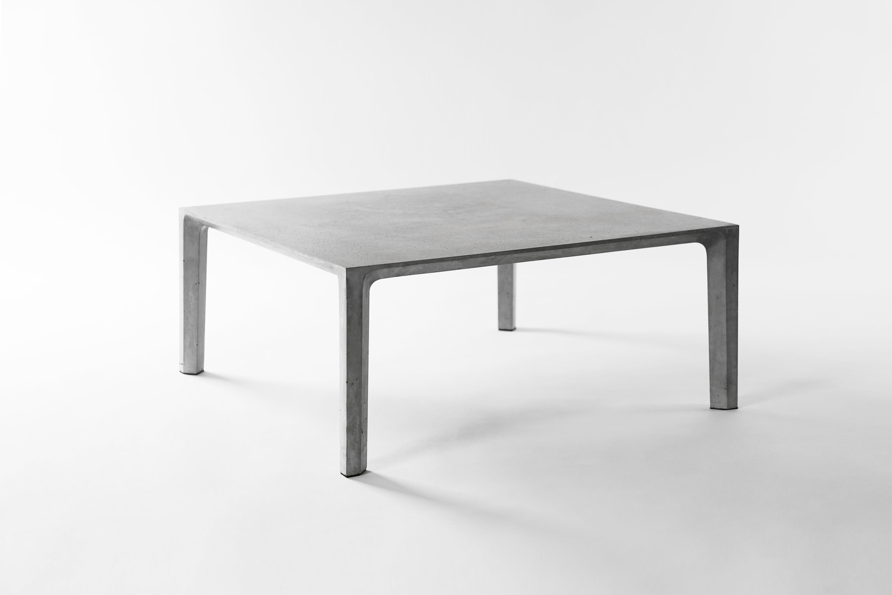 开云（中国） - 桌几|茶几/边几|办公家具|设计师家具|茶几-门