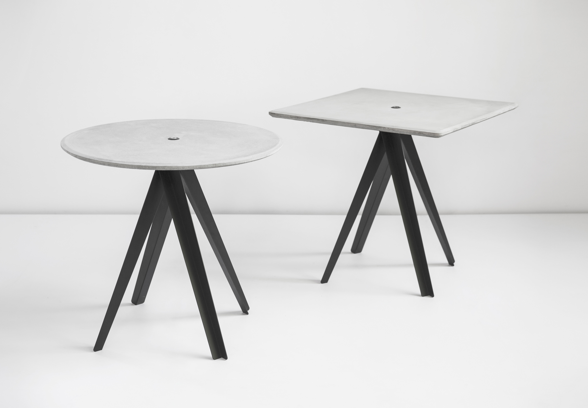 开云（中国） - 桌几|茶几/边几|办公家具|设计师家具|桌子-卍