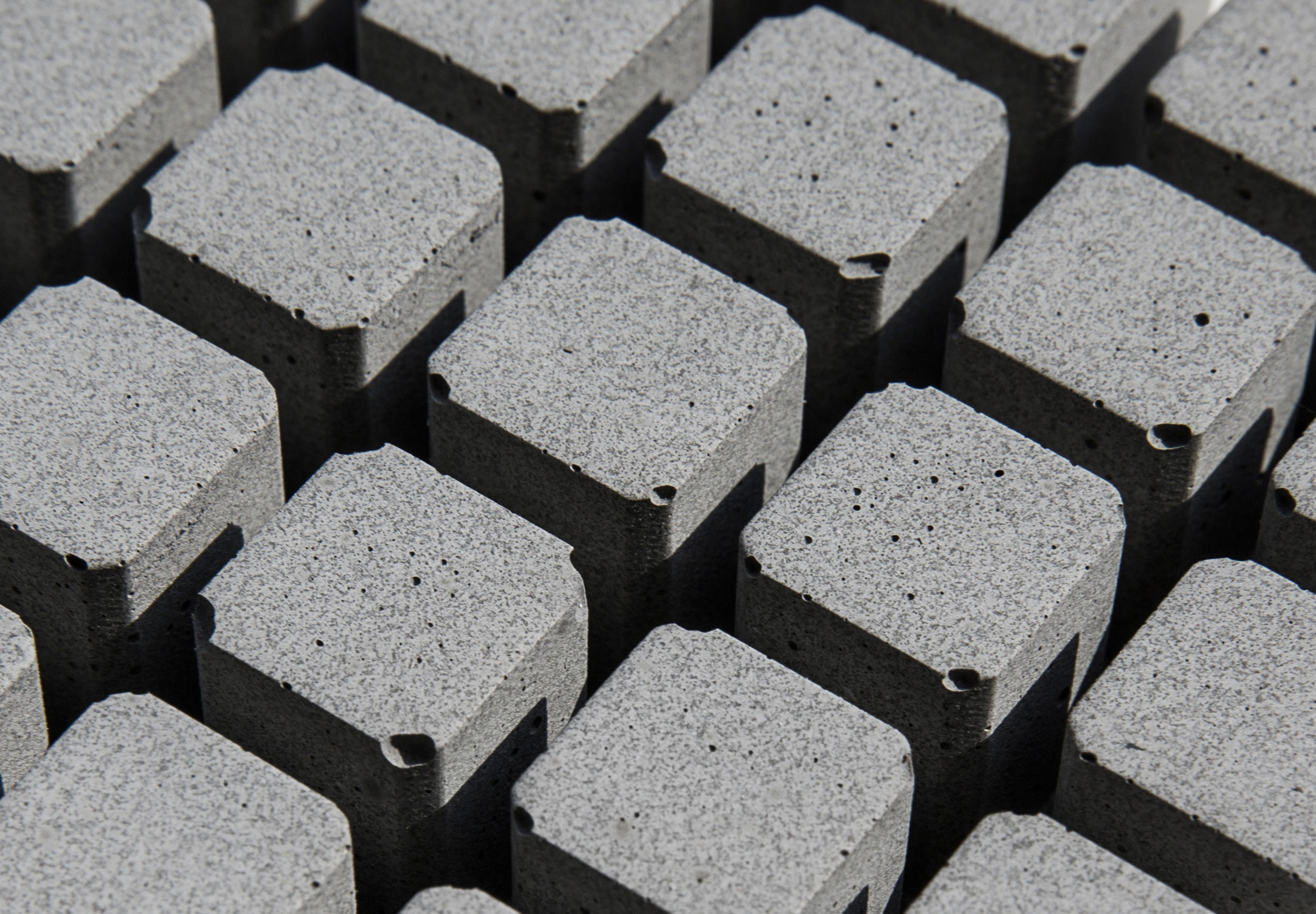 开云（中国） - 附件|饰品|办公家具|设计师家具|名片夹 / 笔插-井