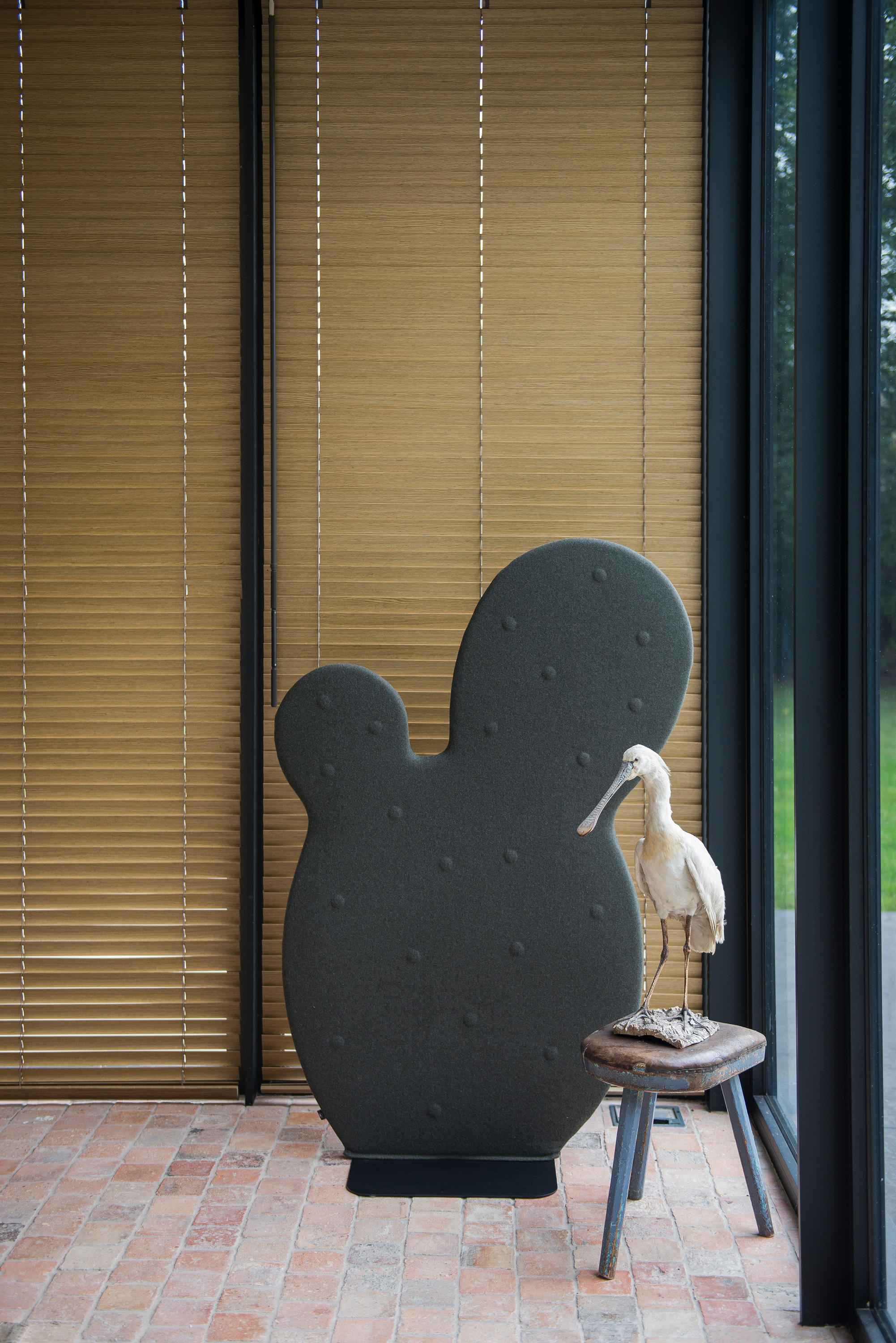 开云（中国） - 附件|屏风|办公家具|设计师家具|仙人掌