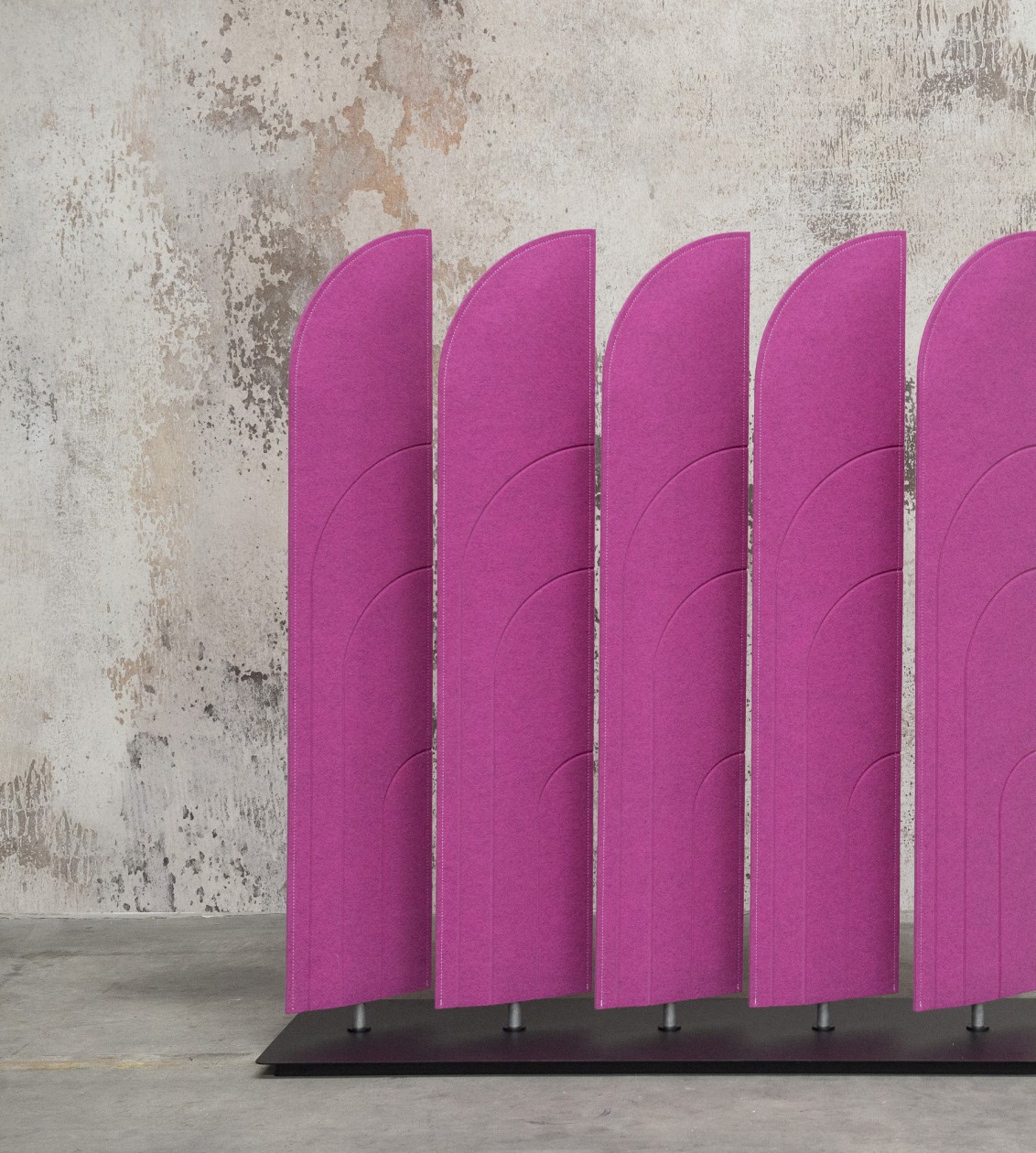 开云（中国） - 附件|屏风|办公家具|设计师家具|吸音活动隔断