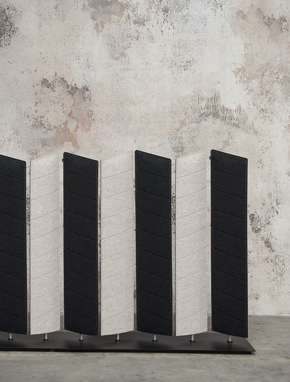 开云（中国） - 附件|屏风|办公家具|设计师家具|吸音活动隔断