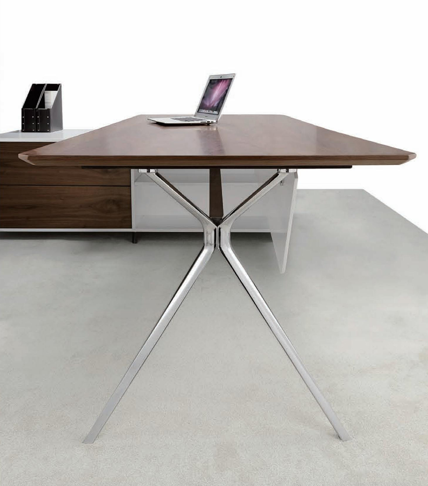 开云体育|开云体育|办公家具|设计师家具|Louis路易斯系列办公家具