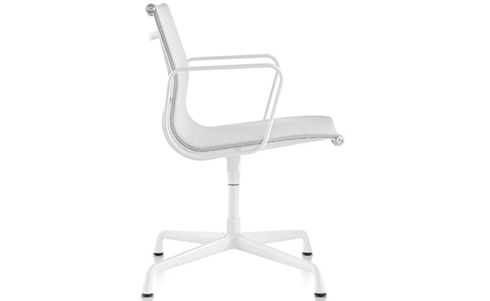开云（中国） - 坐具|任务椅|办公家具|设计师家具|伊姆斯铸铝会议椅