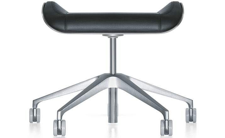 [开云（中国） - 坐具|吧椅/凳子|办公家具|设计师家具|Interstuhl Silver 脚踏]