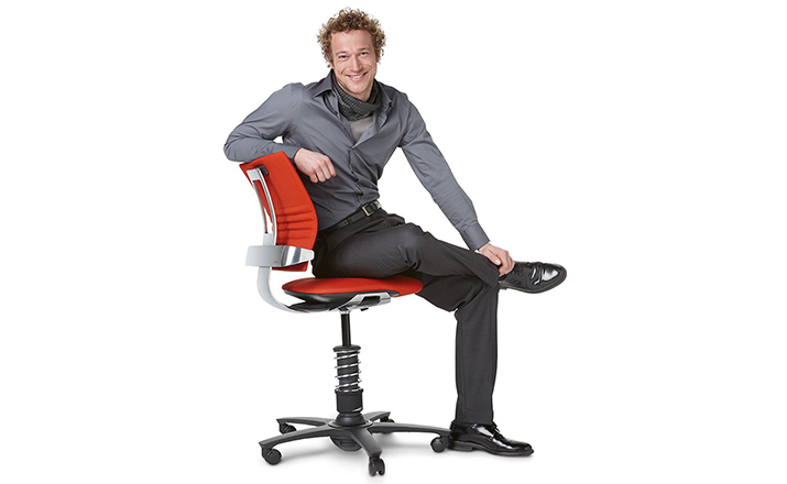 开云（中国） - 坐具|办公椅|办公家具|设计师家具|3迪活跃办公椅