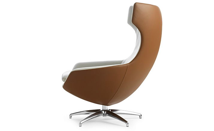 开云（中国） - 坐具|休闲椅|办公家具|设计师家具|Caruzzo扶手椅