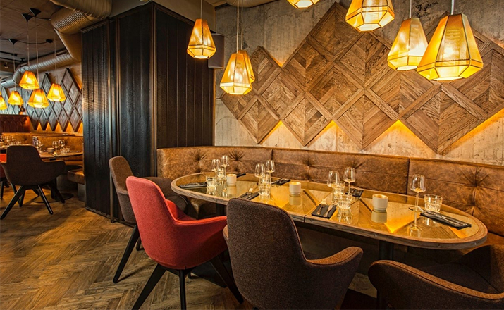 开云（中国） - 坐具|休闲椅|办公家具|设计师家具|勺型高背椅