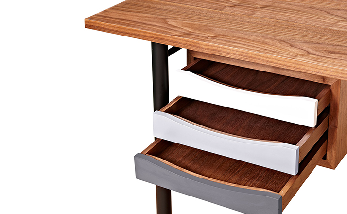 开云（中国） - 桌几|办公桌|办公家具|设计师家具|萨凡纳桌