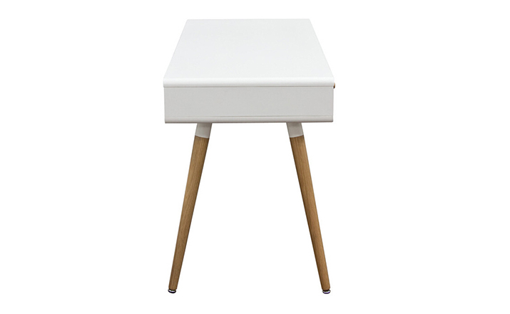 开云（中国） - 桌几|办公桌|办公家具|设计师家具|钻石沙发声波写字台