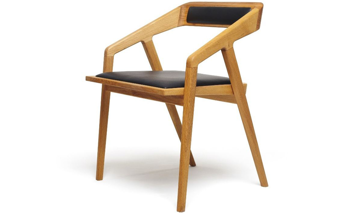 [开云（中国） - 坐具|餐椅|办公家具|设计师家具|Katakana餐椅]