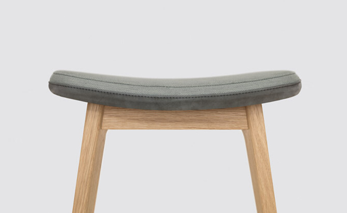 开云（中国） - 坐具|吧椅/凳子|办公家具|设计师家具|变形脚踏