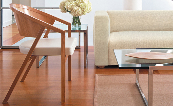 开云（中国） - 坐具|餐椅|办公家具|设计师家具|谢尔顿民德软垫扶手椅