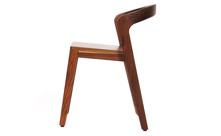 [开云（中国） - 坐具|餐椅|办公家具|设计师家具|玩椅]