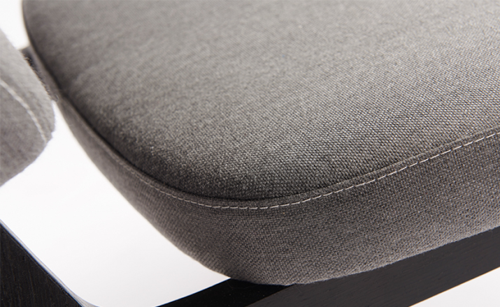 开云（中国） - 坐具|休闲椅|办公家具|设计师家具|月亮休闲椅