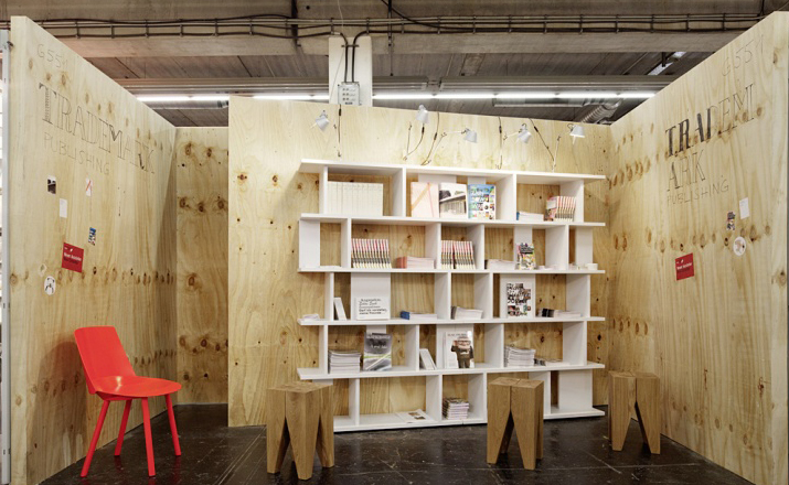 开云（中国） - 坐具|吧椅/凳子|办公家具|设计师家具|臼齿板凳