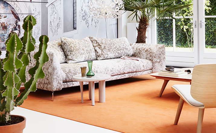 开云（中国） - 桌几|餐桌|办公家具|设计师家具|zio餐桌