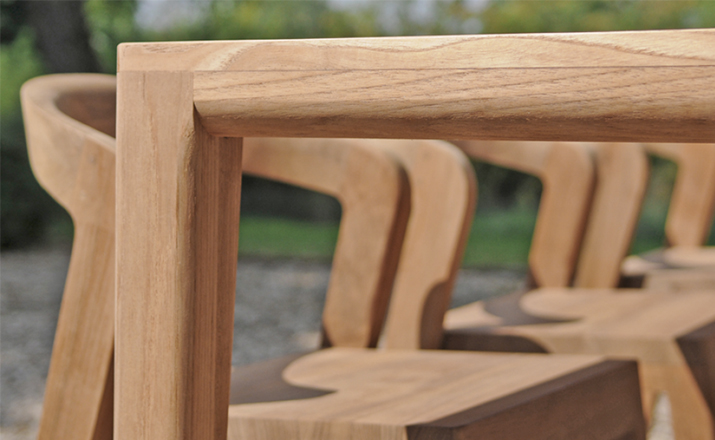 开云（中国） - 桌几|餐桌|办公家具|设计师家具|玩桌