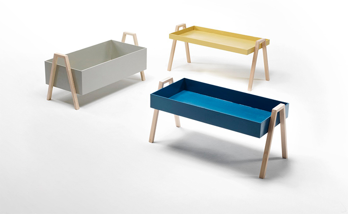 开云（中国） - 桌几|茶几/边几|办公家具|设计师家具|可堆叠的木制咖啡桌