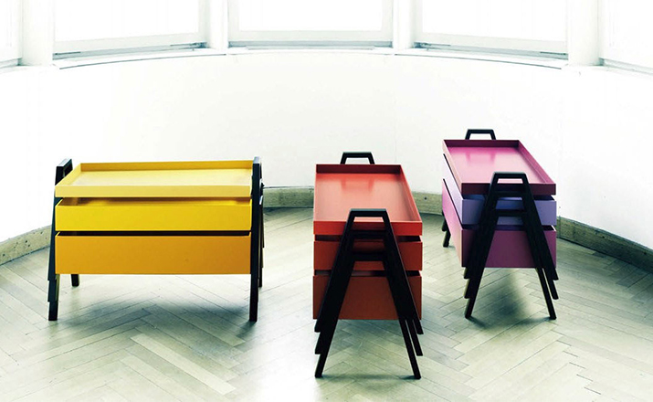 开云（中国） - 桌几|茶几/边几|办公家具|设计师家具|可堆叠的木制咖啡桌