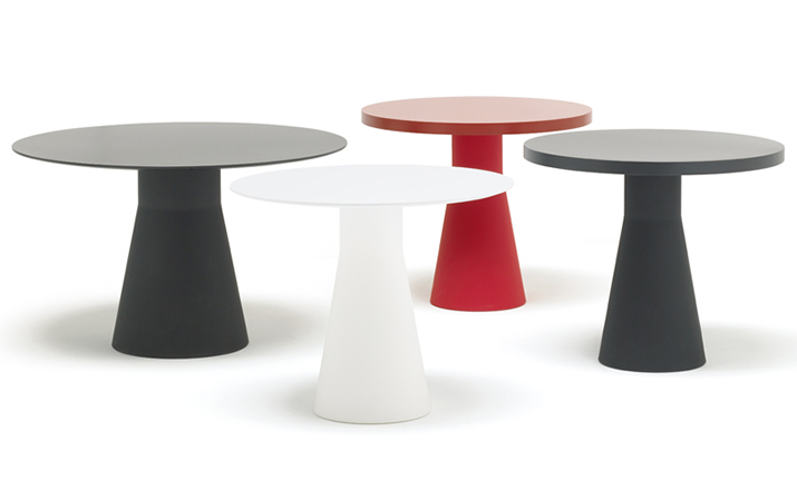 开云（中国） - 桌几|餐桌|办公家具|设计师家具|反向桌