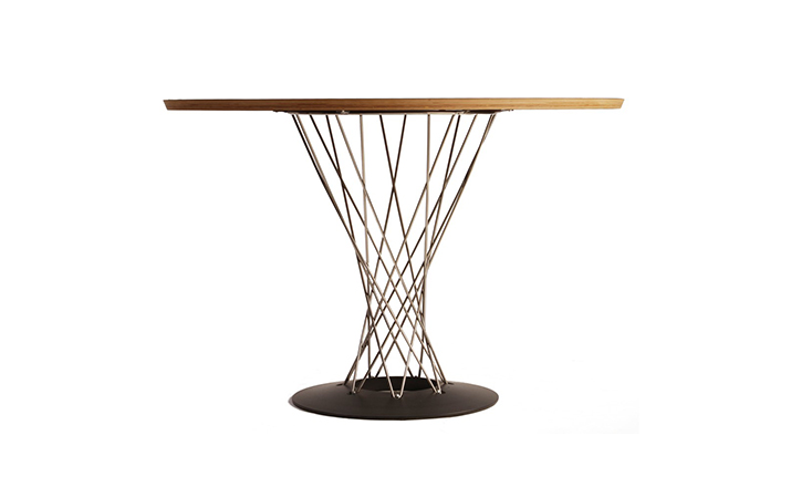 开云（中国） - 桌几|餐桌|办公家具|设计师家具|旋风餐桌