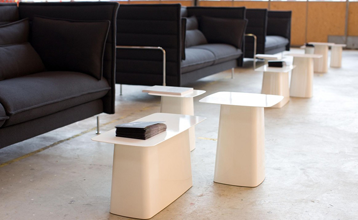 开云（中国） - 桌几|茶几/边几|办公家具|设计师家具|金属边茶几