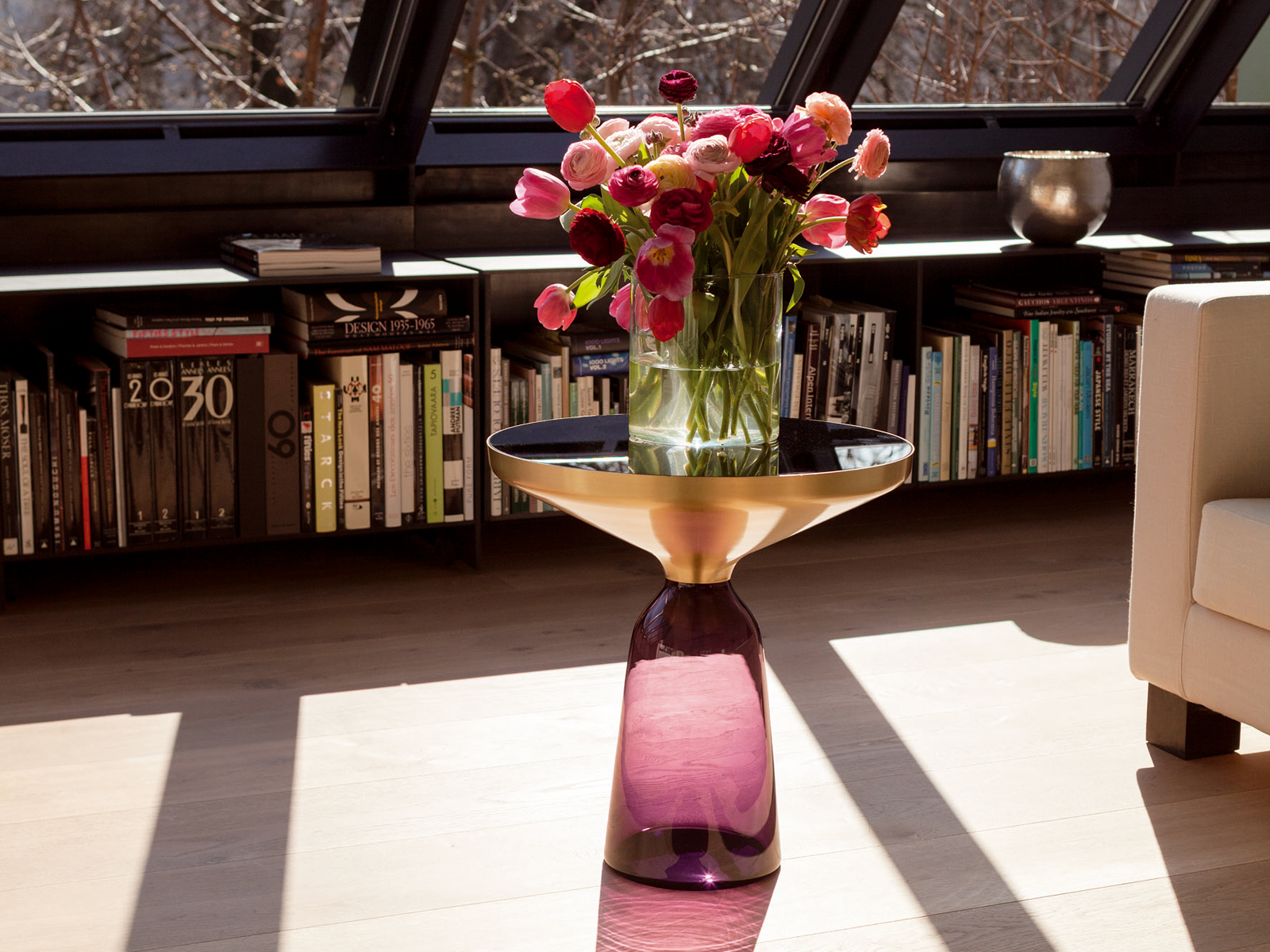 开云（中国） - 桌几|茶几/边几|办公家具|设计师家具|贝尔边几