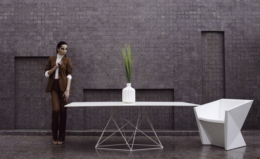 开云（中国） - 坐具|户外椅|办公家具|设计师家具|FAZ 扶手椅