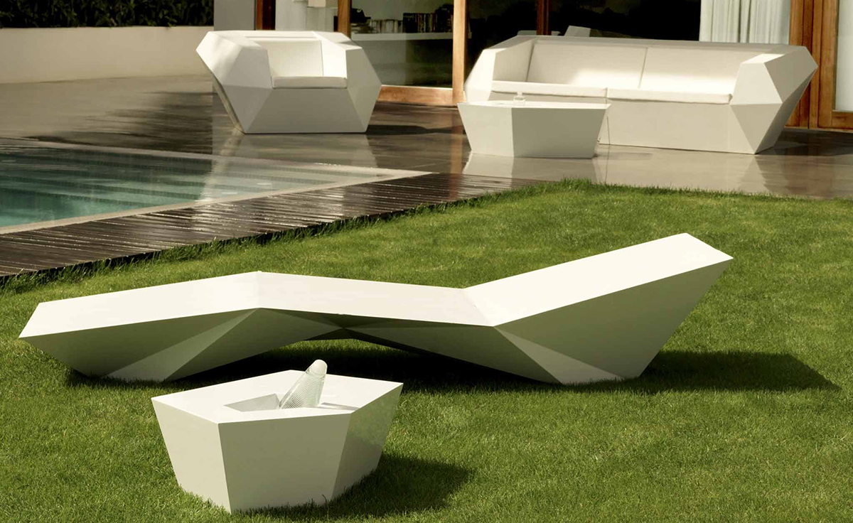 开云（中国） - 坐具|户外椅|办公家具|设计师家具|FAZ日光浴床