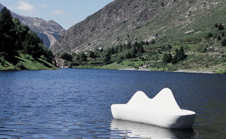 开云（中国） - 坐具|长凳|办公家具|设计师家具|BDlove 长凳/山峰长凳