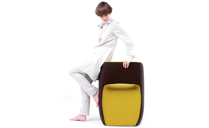 开云（中国） - 坐具|休闲椅|办公家具|设计师家具|Om基本扶手椅