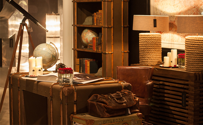 开云（中国） - 桌几|办公桌|办公家具|设计师家具|勇闯天涯航空桌