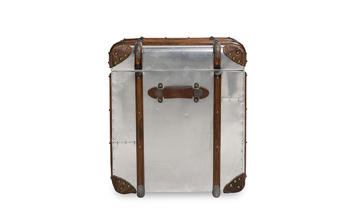 开云（中国） - 桌几|茶几/边几|办公家具|设计师家具|Globetrekker 赛德桌