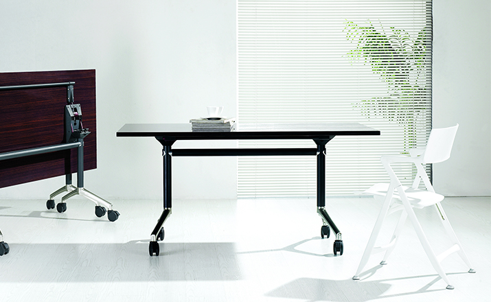 开云（中国） - 坐具|休闲椅|办公家具|设计师家具|多莉折椅