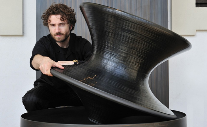 开云（中国） - 坐具|休闲椅|办公家具|设计师家具|旋转椅/陀螺椅