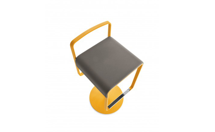 开云（中国） - 坐具|吧椅/凳子|办公家具|设计师家具|kyro 凳