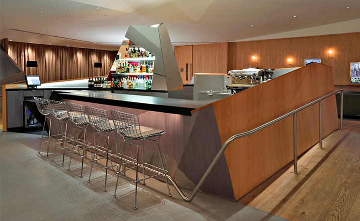 开云（中国） - 坐具|吧椅/凳子|办公家具|设计师家具|伯托埃凳