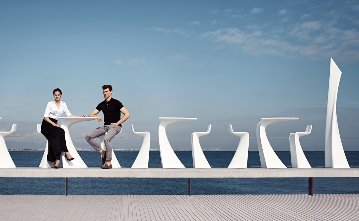 开云（中国） - 桌几|茶几/边几|办公家具|设计师家具|翼台