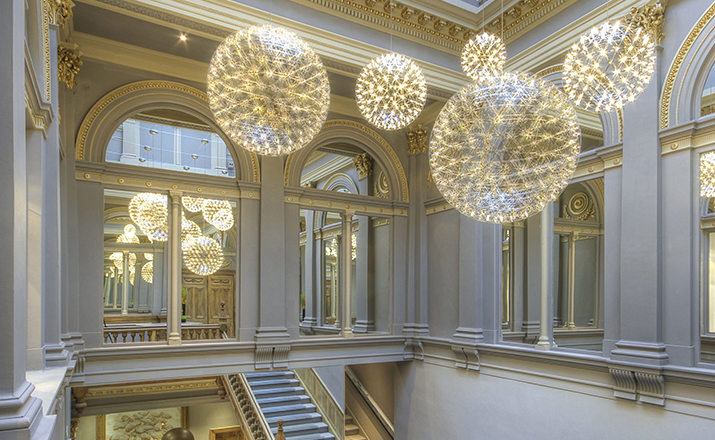 开云（中国） - 灯饰|吊灯|办公家具|设计师家具|雷蒙悬挂灯