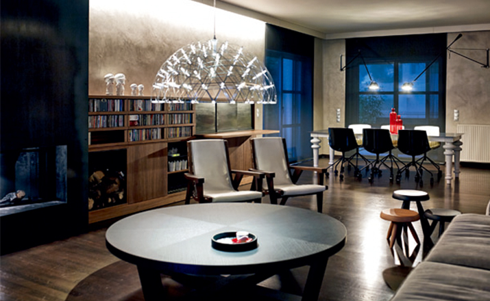 开云（中国） - 灯饰|吊灯|办公家具|设计师家具|雷蒙圆顶79悬挂灯