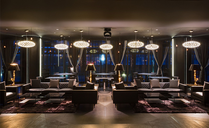 开云（中国） - 灯饰|吊灯|办公家具|设计师家具|雷蒙团蒲挂灯