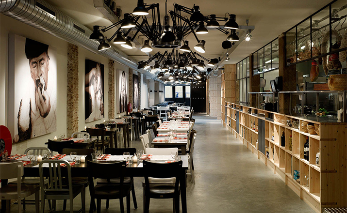 开云（中国） - 灯饰|吊灯|办公家具|设计师家具|亲爱的因戈挂灯