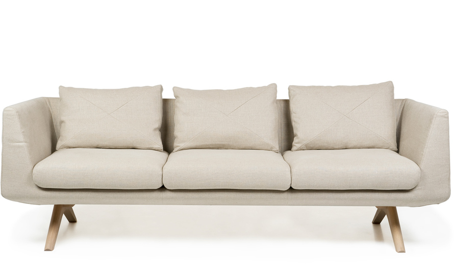 [开云（中国） - 坐具|沙发|办公家具|设计师家具|河马三座沙发]