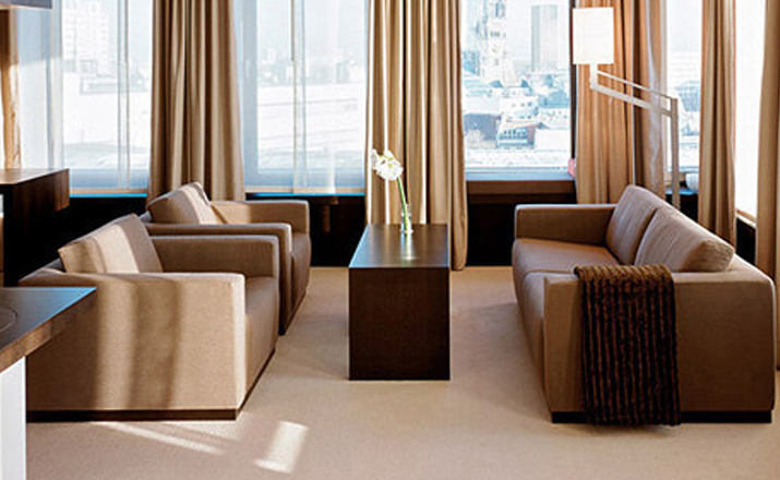 开云（中国） - 坐具|沙发|办公家具|设计师家具|埃尔顿双座沙发